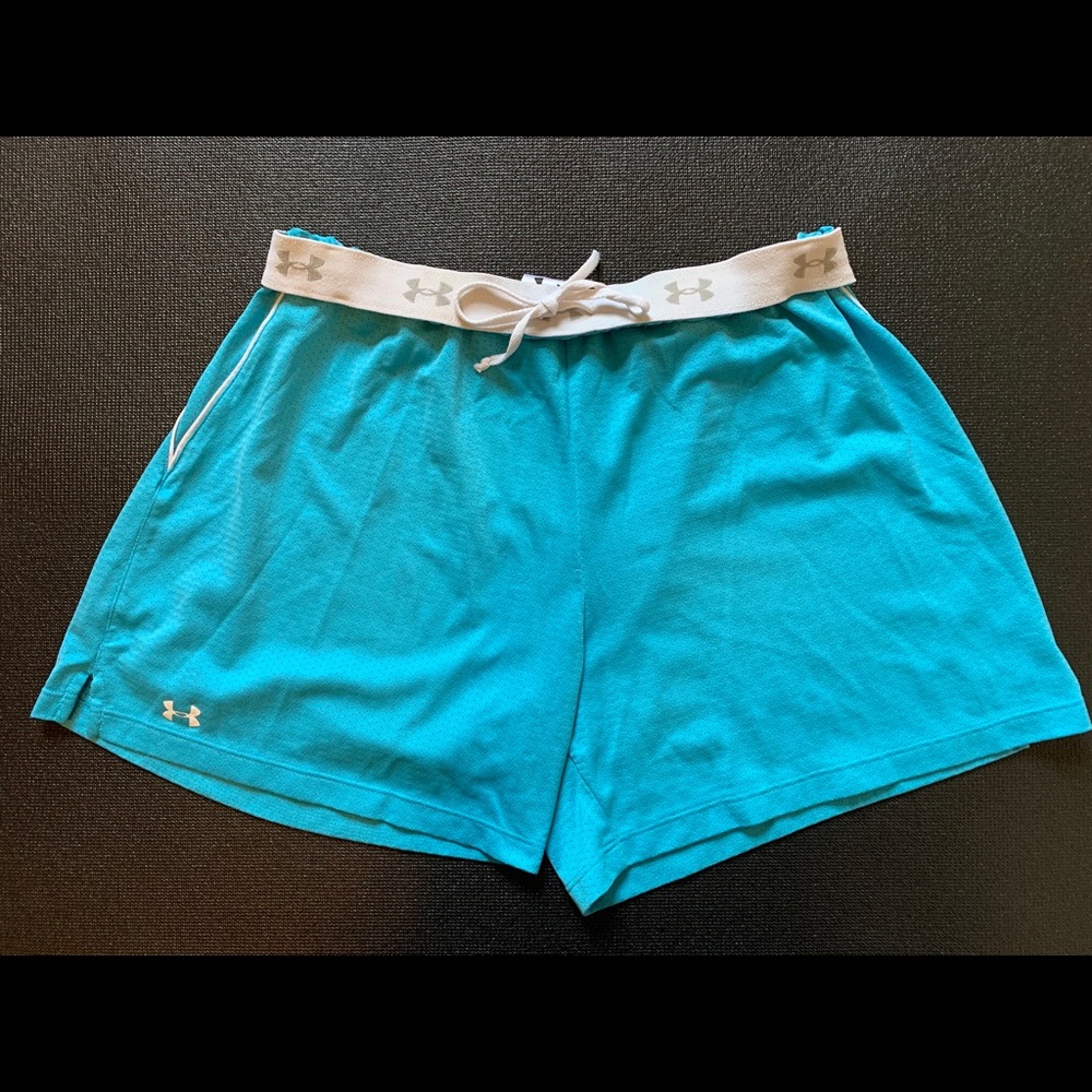 {Under Armour} shorts
